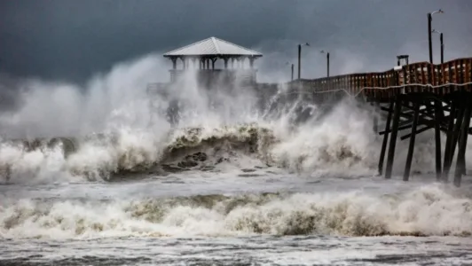 180913155522-01-hurricane-florence-0913 180913155522-01-hurricane-florence-0913